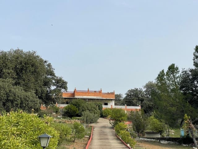 5 soveværelse Finca/Landehus til salg i Villaharta med swimmingpool - € 139.500 (Ref: 9814955)