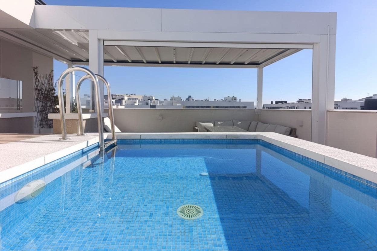3 sovrum Takvåning till salu i Cordoba stad med pool garage - 464 900 € (Ref: 9815826)