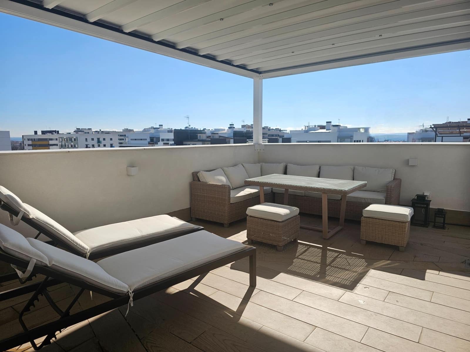 3 sovrum Takvåning till salu i Cordoba stad med pool garage - 464 900 € (Ref: 9815826)