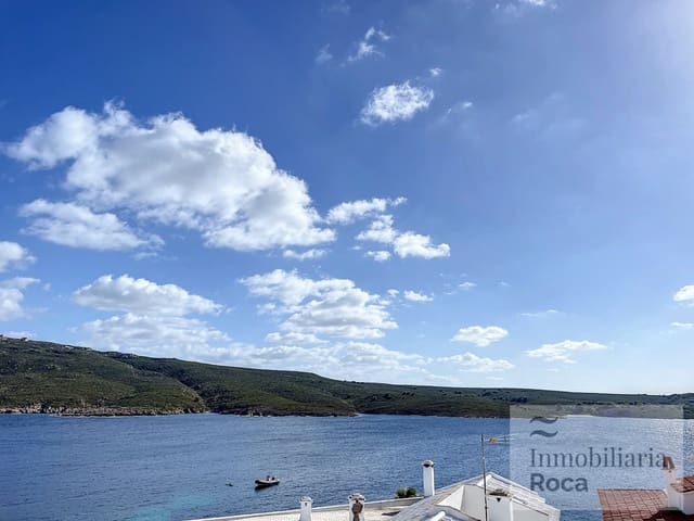 4 bedroom Penthouse for rent in Fornells, Es Mercadal - € 6,000 (Ref: 7169101)