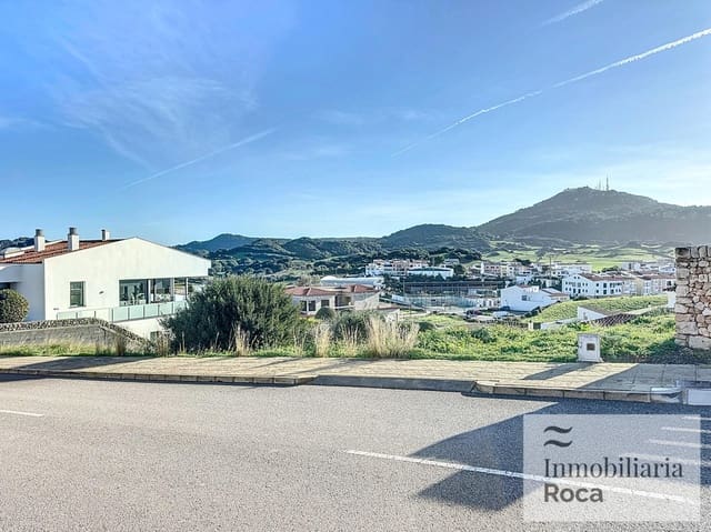 Building Plot for sale in Fornells, Es Mercadal - € 290,000 (Ref: 8729828)