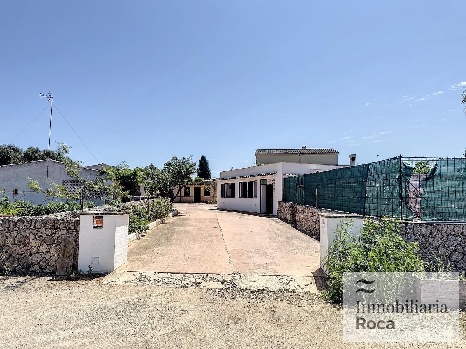 10 soveværelse Finca/Landehus til salg i Es Canutells med swimmingpool - € 2.200.000 (Ref: 8734144)