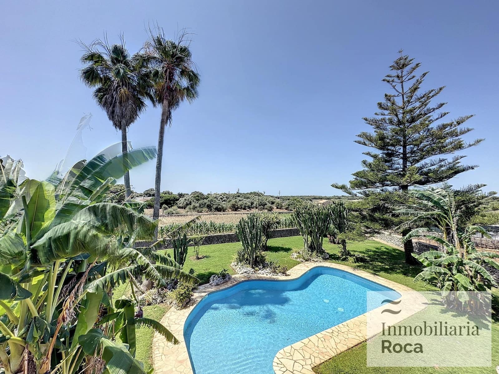 10 soveværelse Finca/Landehus til salg i Es Canutells med swimmingpool - € 2.200.000 (Ref: 8734144)