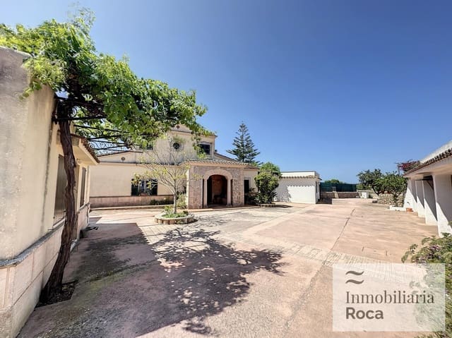 Finca/Casa Rural de 10 habitaciones en Es Canutells, Mahón / Maó en venta con piscina - 2.200.000 € (Ref: 8734144)