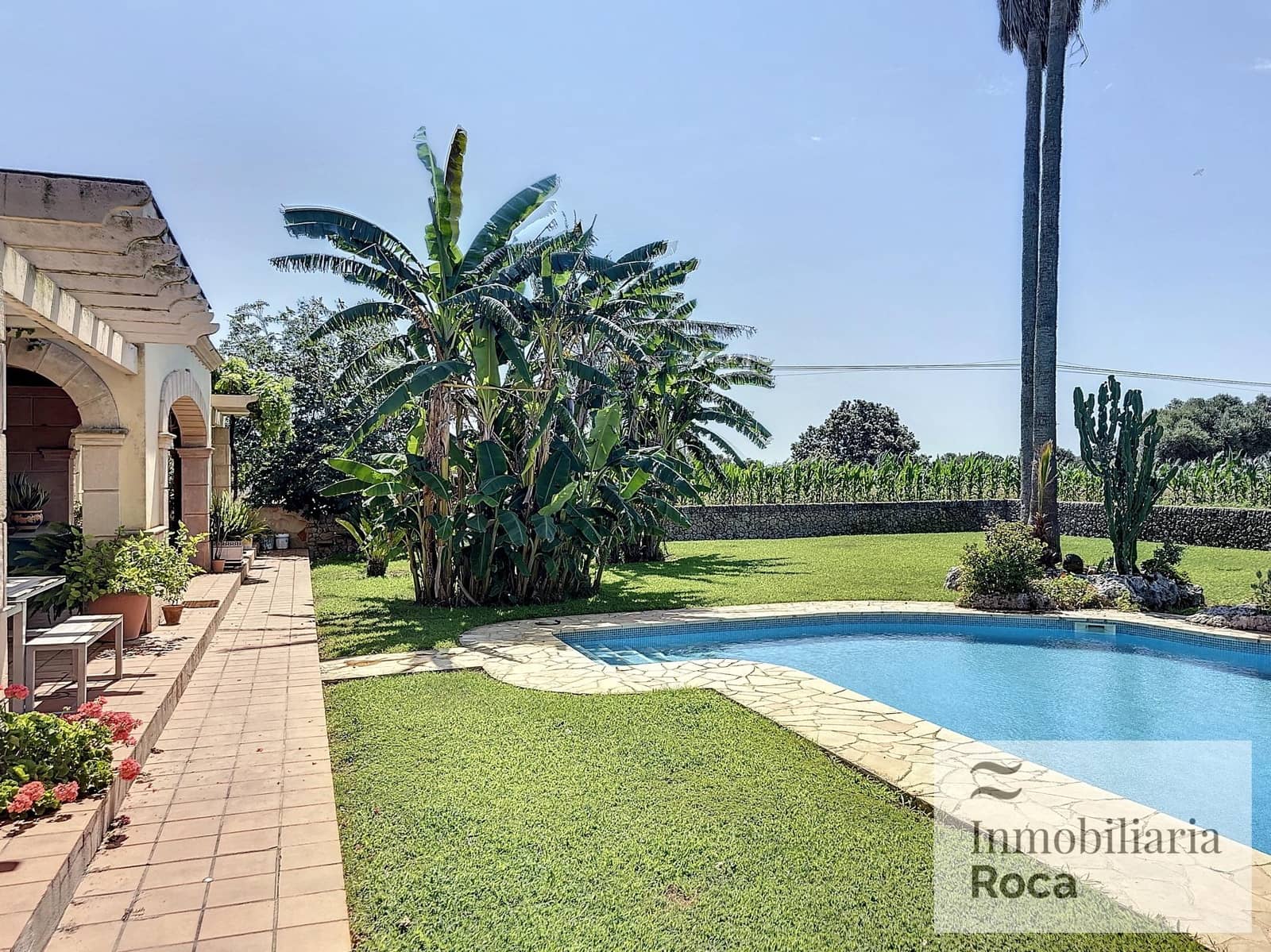 10 soveværelse Finca/Landehus til salg i Es Canutells med swimmingpool - € 2.200.000 (Ref: 8734144)