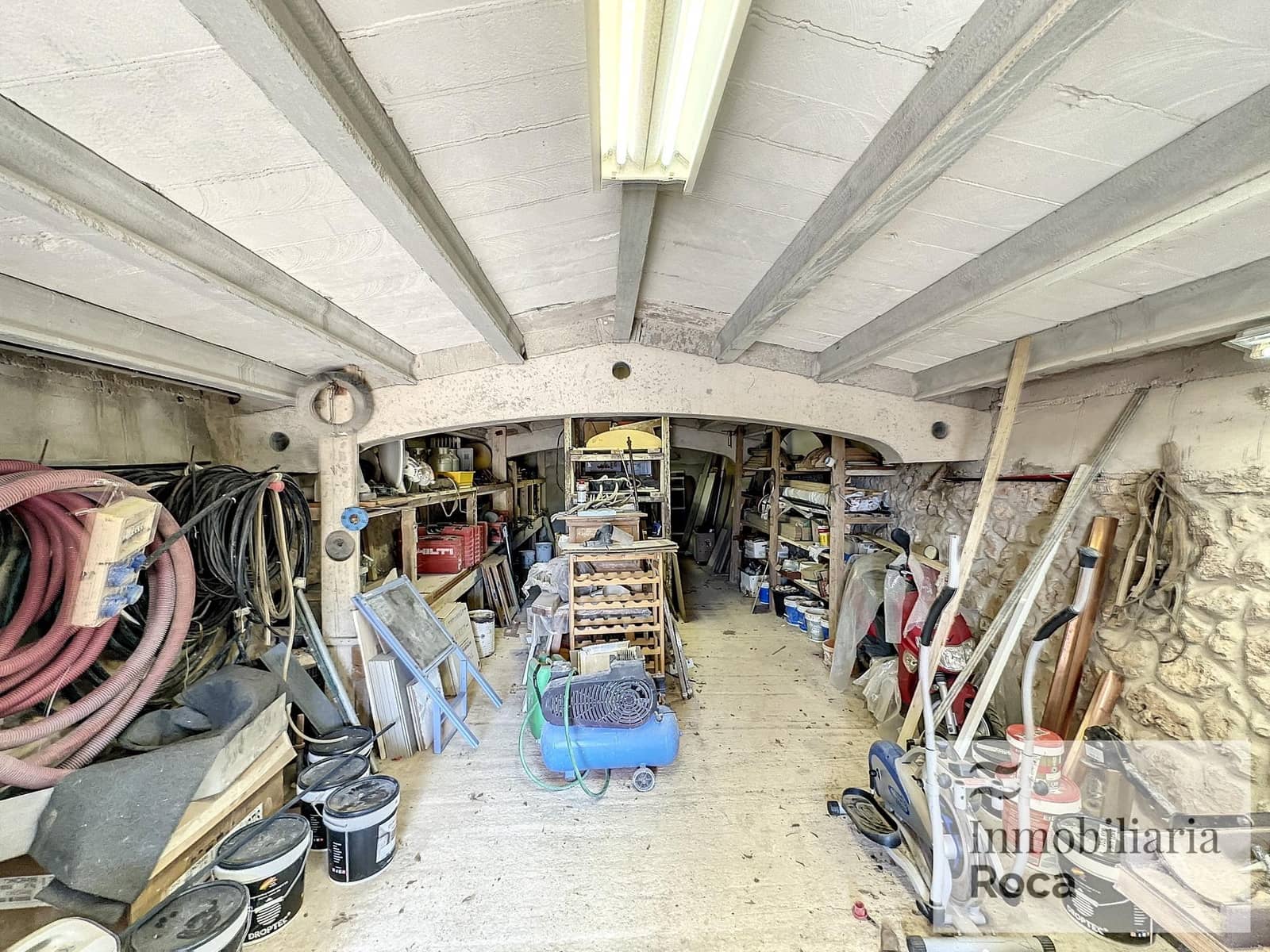 10 soveværelse Finca/Landehus til salg i Es Canutells med swimmingpool - € 2.200.000 (Ref: 8734144)