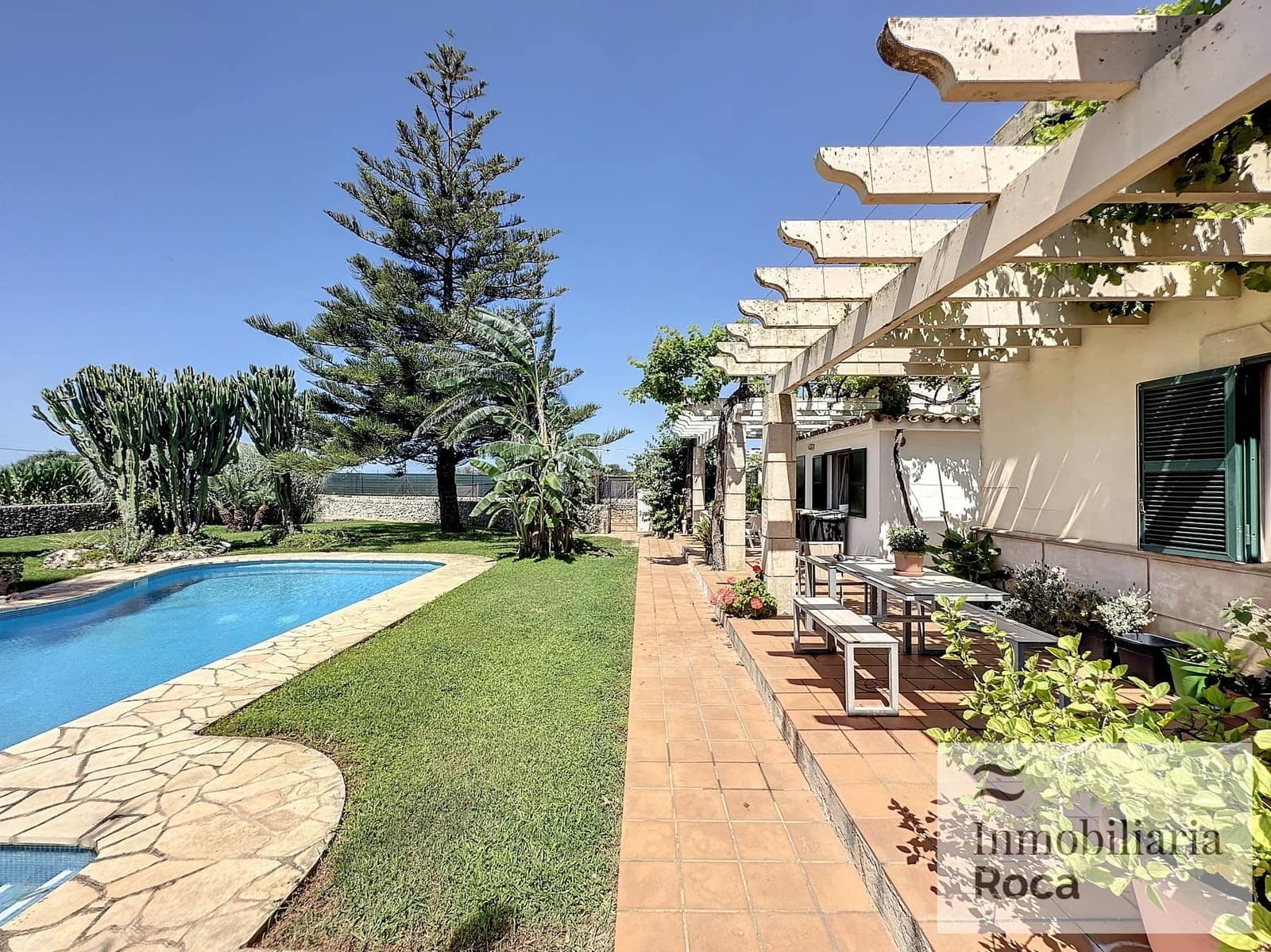 10 soveværelse Finca/Landehus til salg i Es Canutells med swimmingpool - € 2.200.000 (Ref: 8734144)