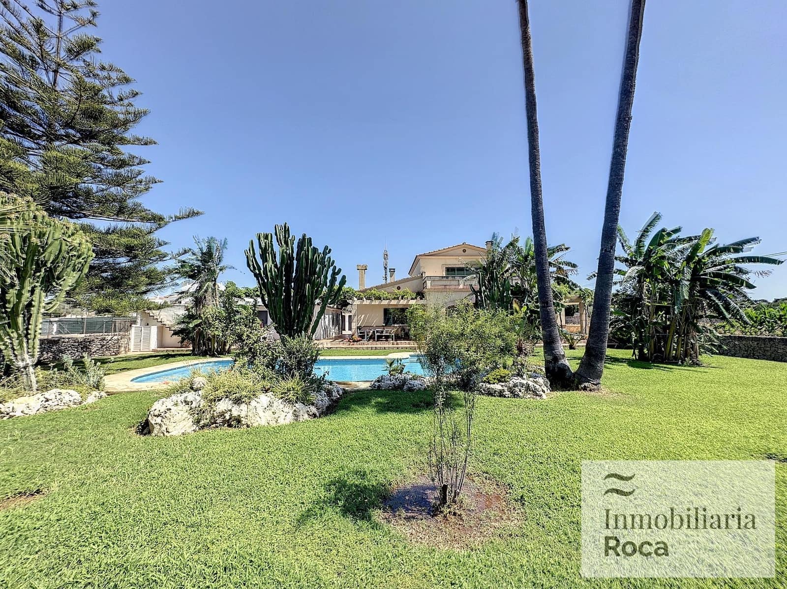 10 soveværelse Finca/Landehus til salg i Es Canutells med swimmingpool - € 2.200.000 (Ref: 8734144)