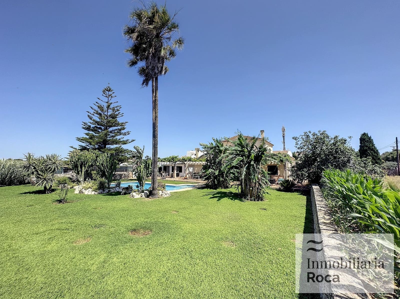 10 soveværelse Finca/Landehus til salg i Es Canutells med swimmingpool - € 2.200.000 (Ref: 8734144)