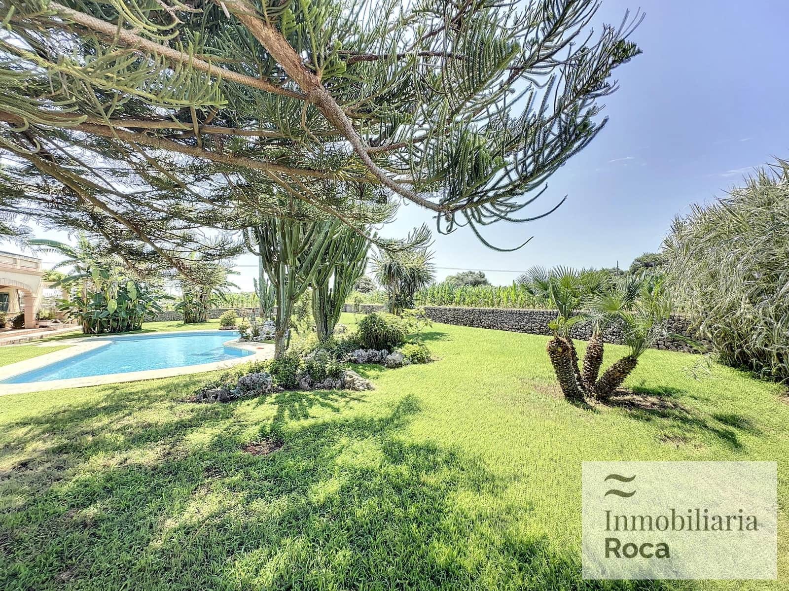 10 soveværelse Finca/Landehus til salg i Es Canutells med swimmingpool - € 2.200.000 (Ref: 8734144)