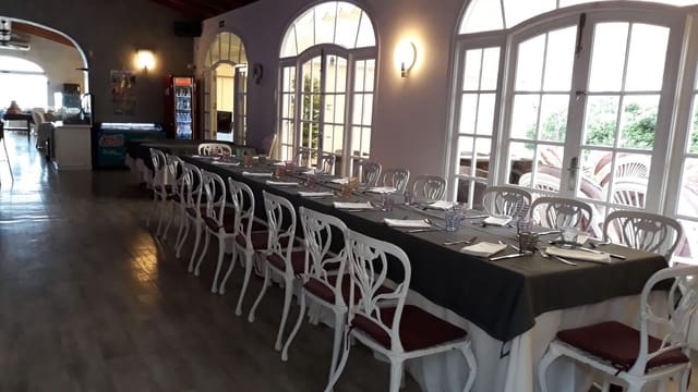 4 makuuhuone Yritys myytävänä paikassa Es Mercadal mukana uima-altaan - 850 000 € (Ref: 8789567)