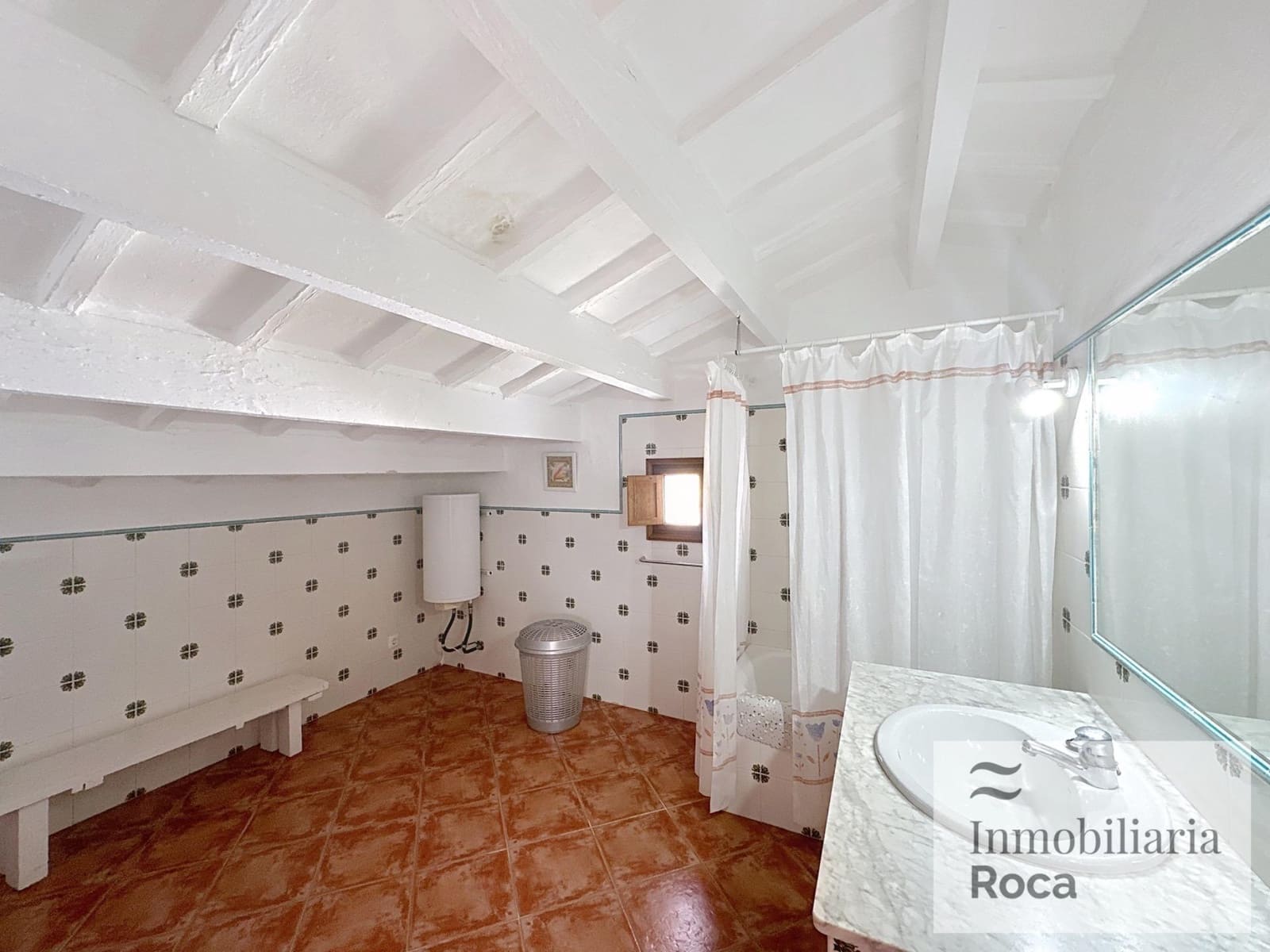 5 soveværelse Finca/Landehus til salg i Llucmacanes med swimmingpool garage - € 1.300.000 (Ref: 9029511)