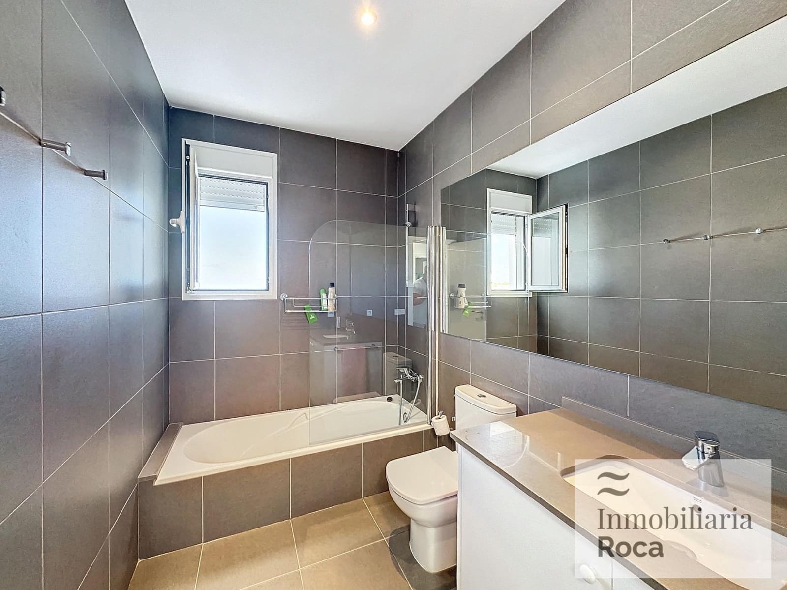 7 soveværelse Villa til salg i Coves Noves med swimmingpool - € 980.000 (Ref: 9149231)