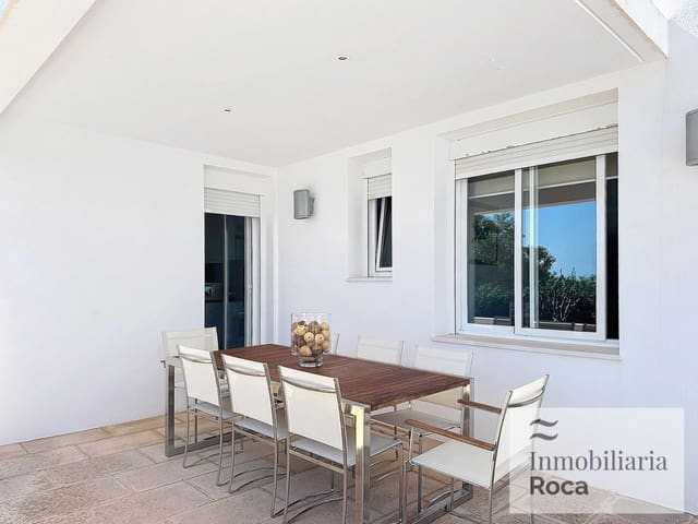 Chalet de 7 habitaciones en Coves Noves, Es Mercadal en venta con piscina - 980.000 € (Ref: 9149231)