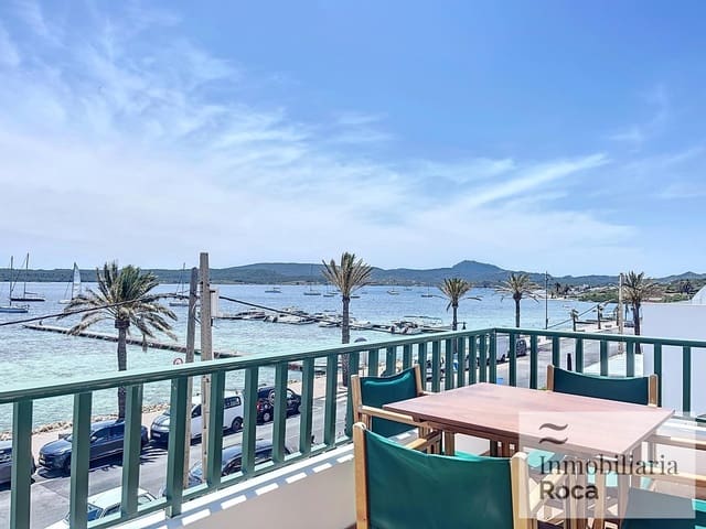 2 bedroom Apartment for rent in Fornells, Es Mercadal - € 1,000 (Ref: 9240423)