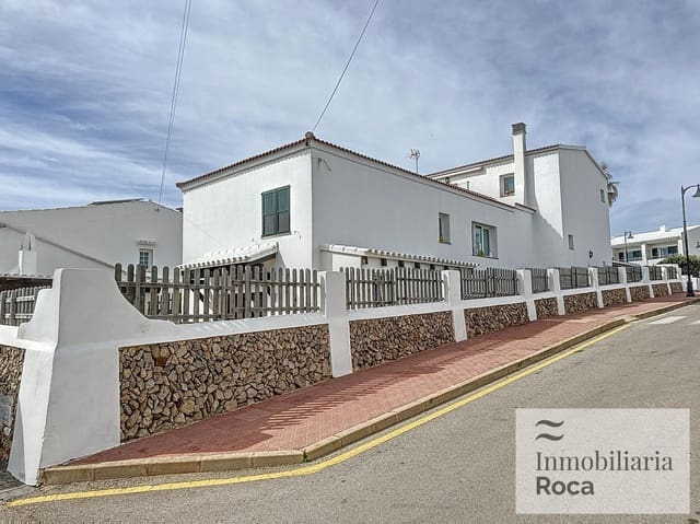 4 soveværelse Villa til salg i Fornells, Es Mercadal med garage - € 1.090.000 (Ref: 9294401)