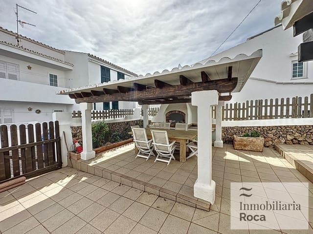 4 quarto Moradia para venda em Fornells, Es Mercadal com garagem - 985 000 € (Ref: 9294401)