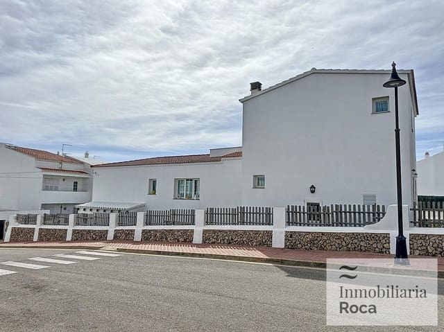4 quarto Moradia para venda em Fornells, Es Mercadal com garagem - 985 000 € (Ref: 9294401)