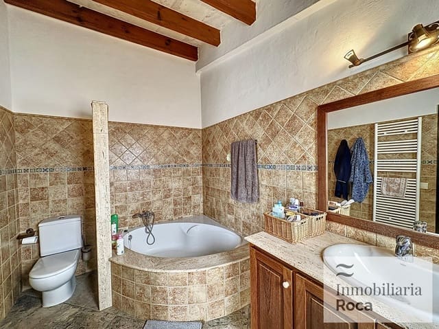 4 quarto Moradia para venda em Fornells, Es Mercadal com garagem - 985 000 € (Ref: 9294401)