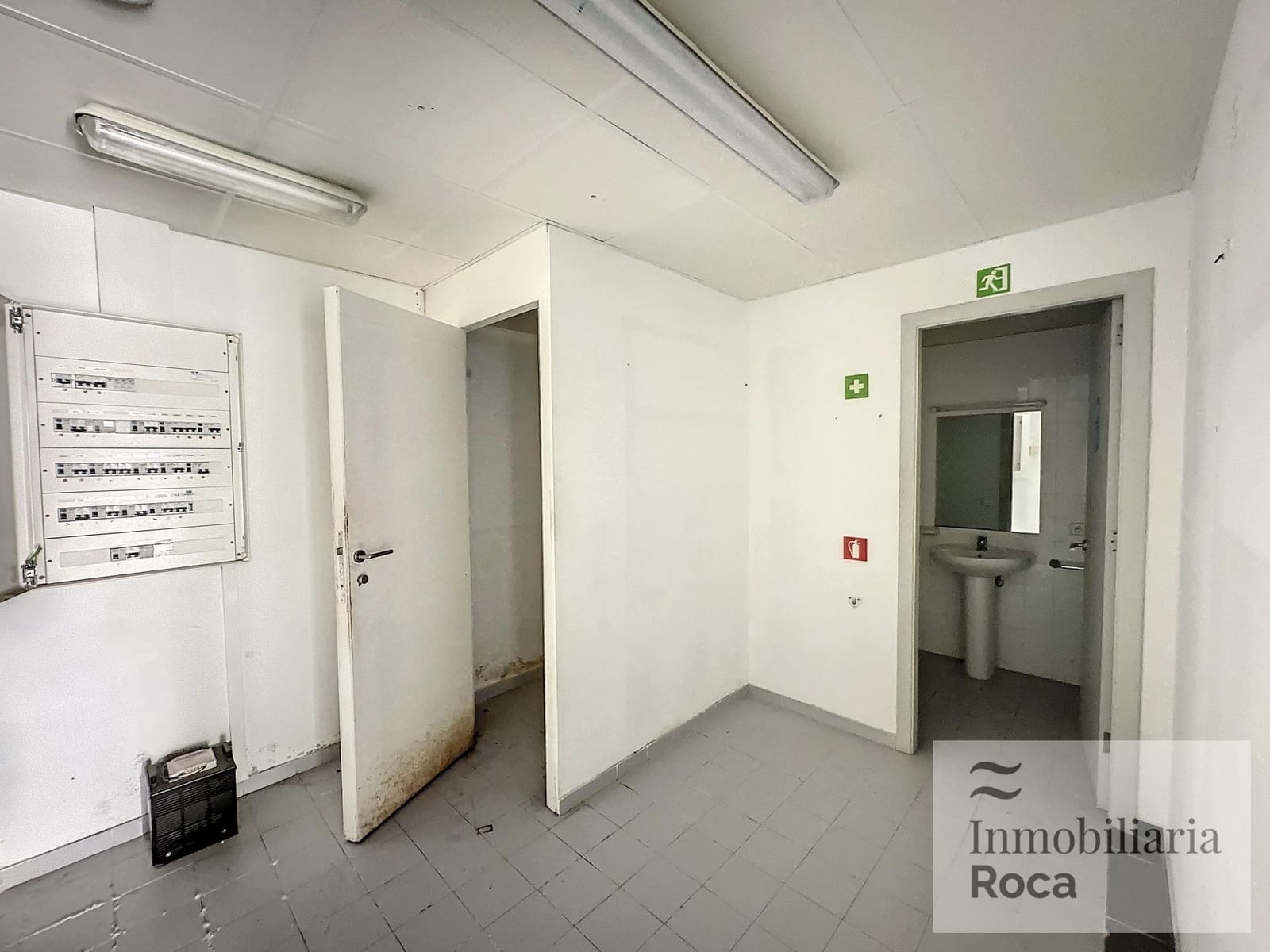 Erhverv til leje i Fornells - € 1.000 (Ref: 9305177)