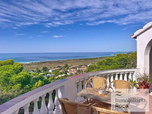 4 soveværelse Villa til salg i Alayor / Alaior med swimmingpool garage - € 2.000.000 (Ref: 9322657)