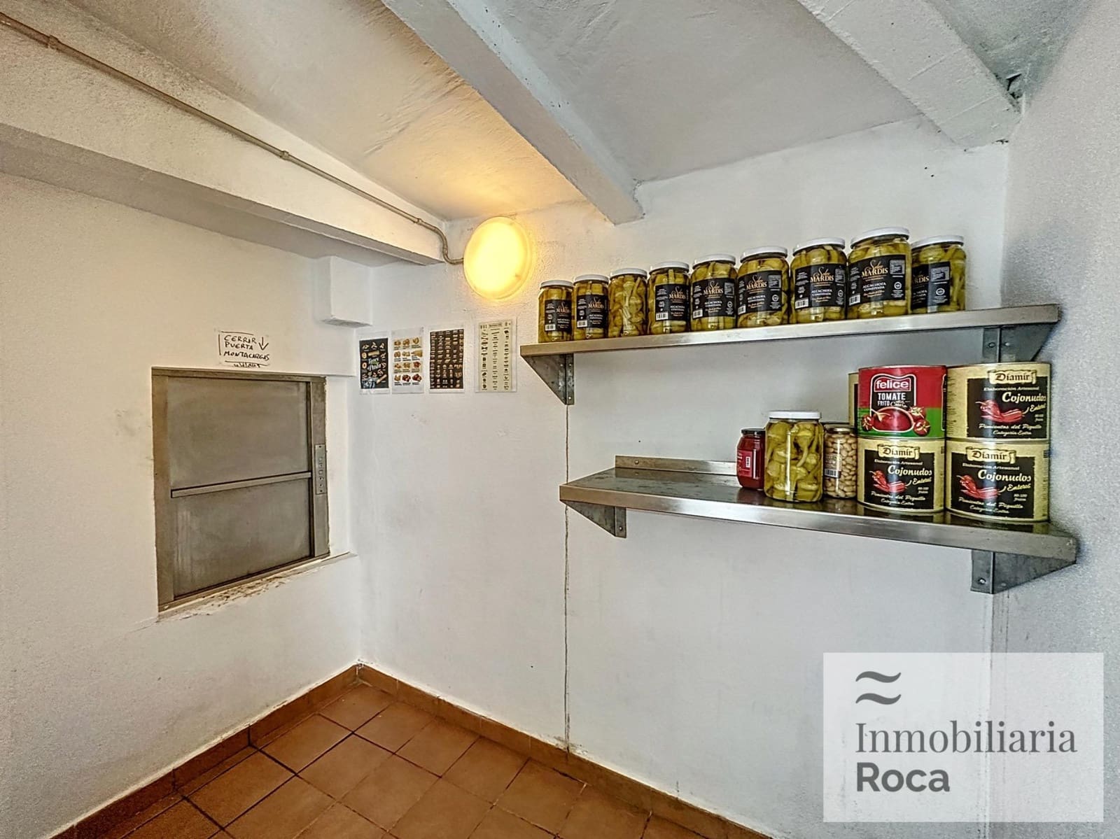 Yritys myytävänä paikassa Fornells - 650 000 € (Ref: 9376773)