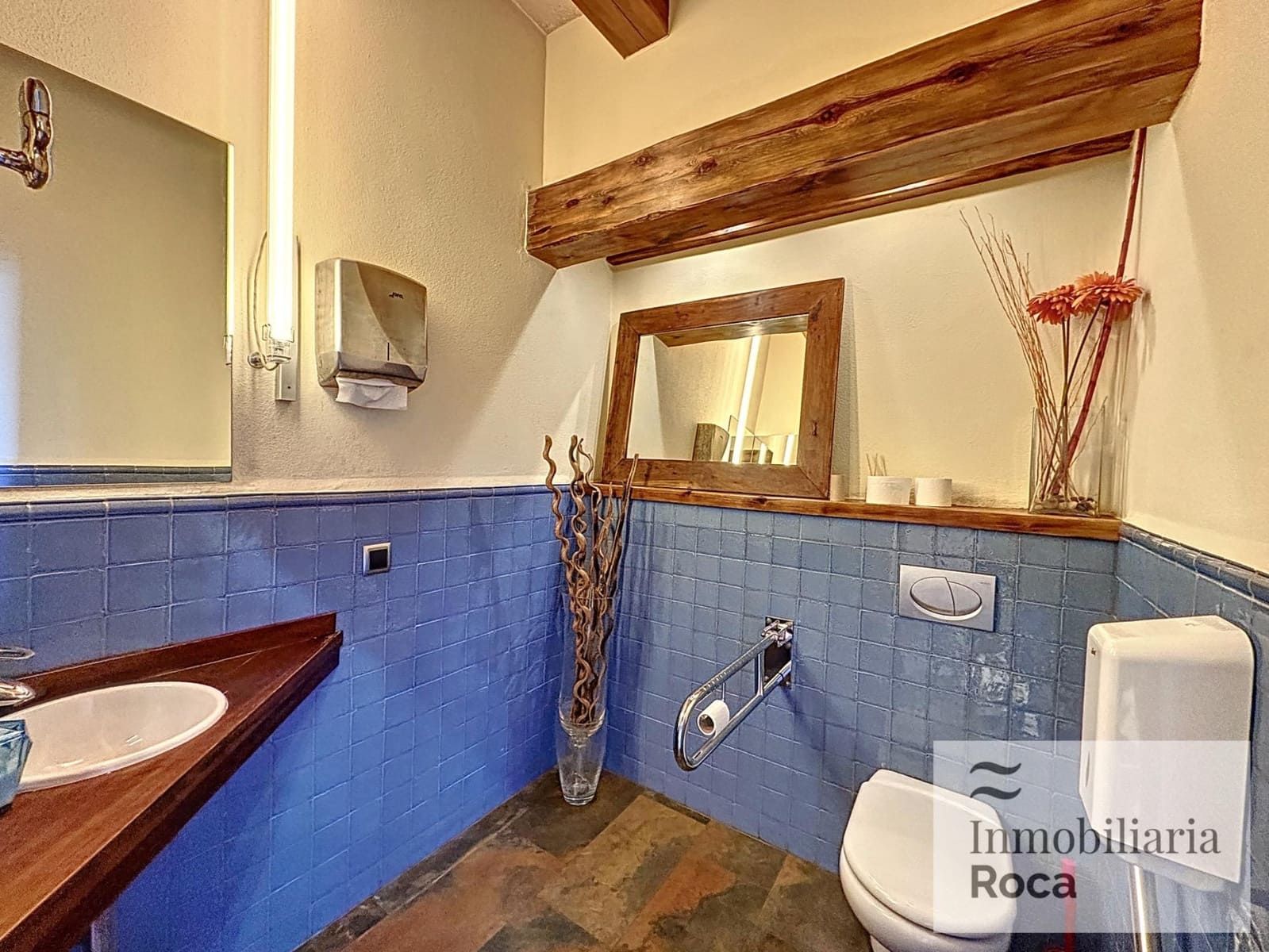 Yritys myytävänä paikassa Fornells - 650 000 € (Ref: 9376773)