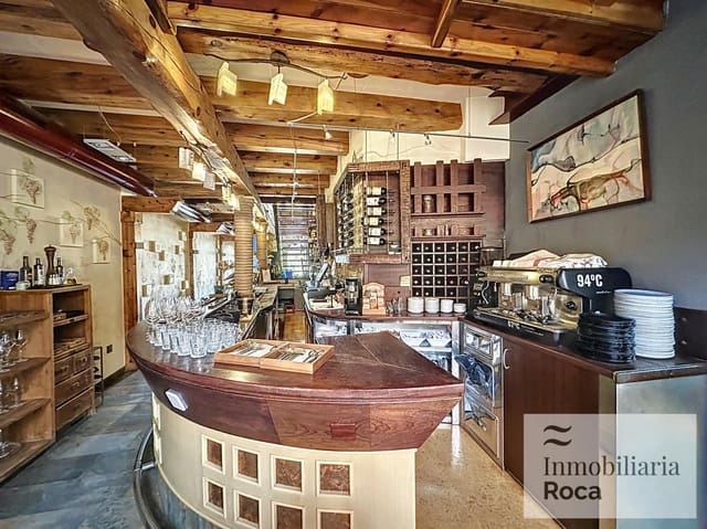 Yritys myytävänä paikassa Fornells, Es Mercadal - 650 000 € (Ref: 9376773)