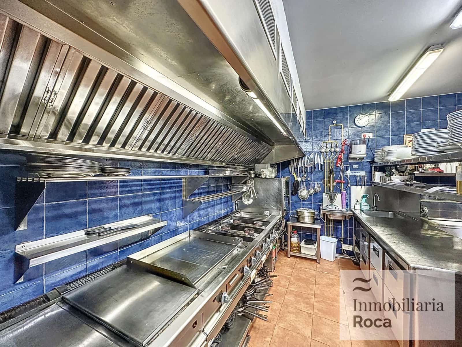 Yritys myytävänä paikassa Fornells - 650 000 € (Ref: 9376773)