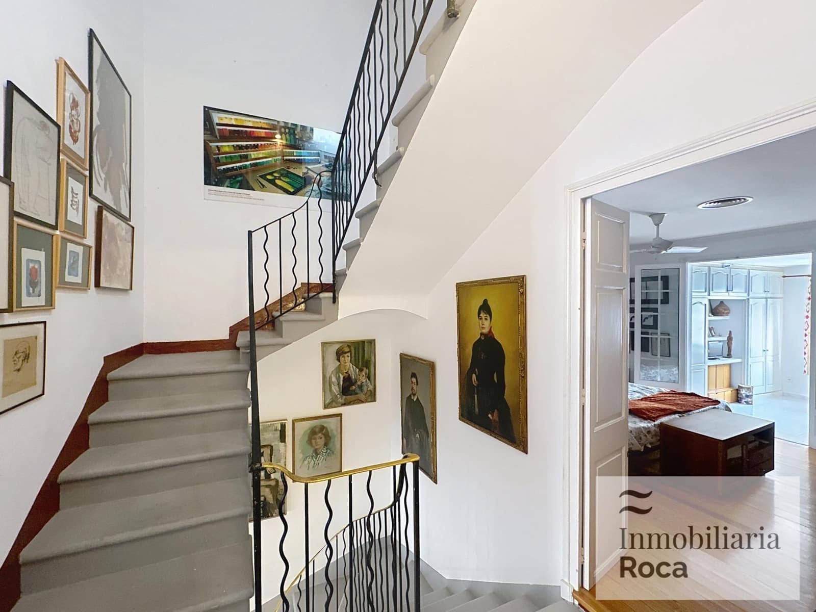 6 bedroom Townhouse for sale in Es Mercadal - € 990,000 (Ref: 9398506)