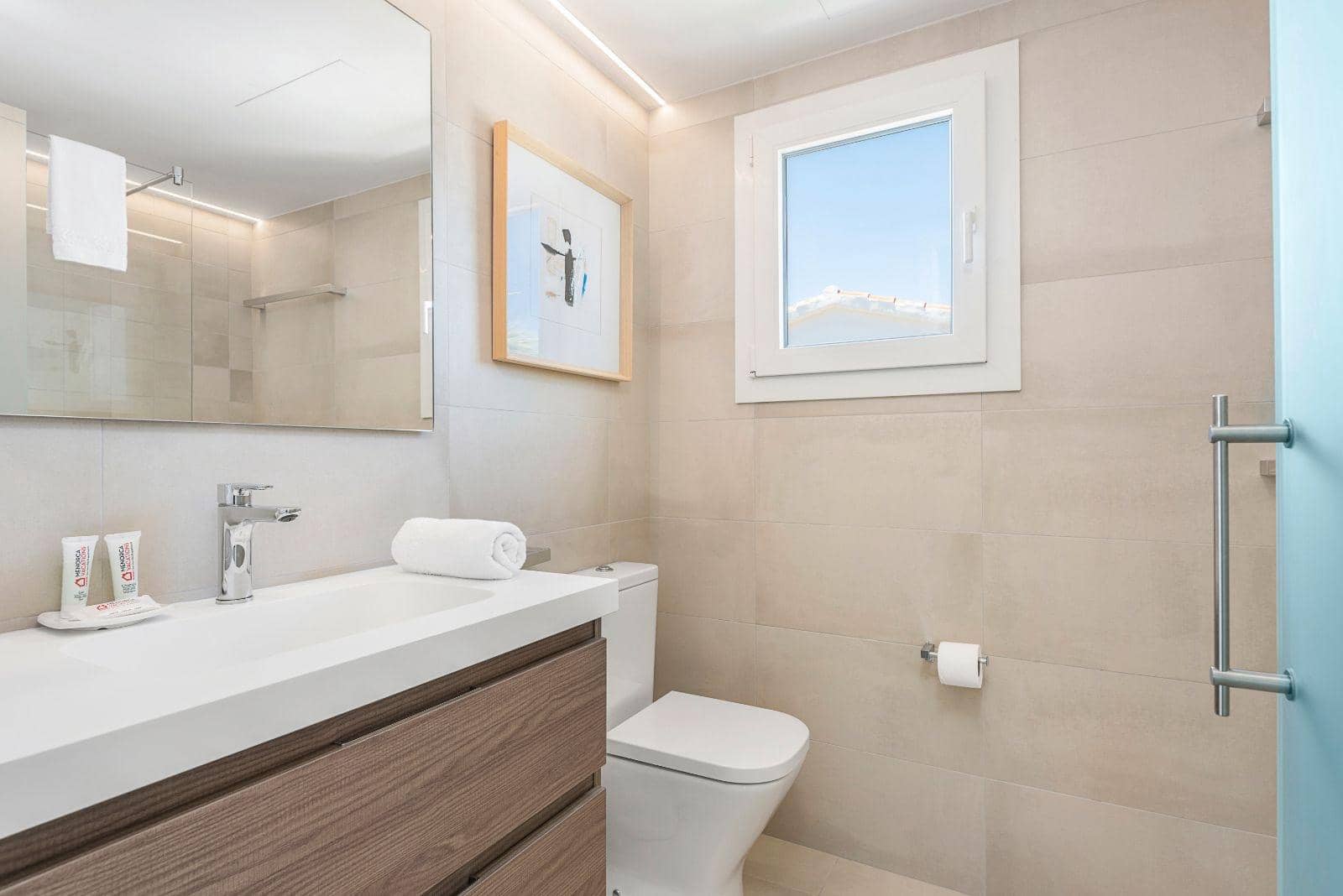 1 bedroom Apartment for sale in Alayor / Alaior with pool - € 420,000 (Ref: 9415949)