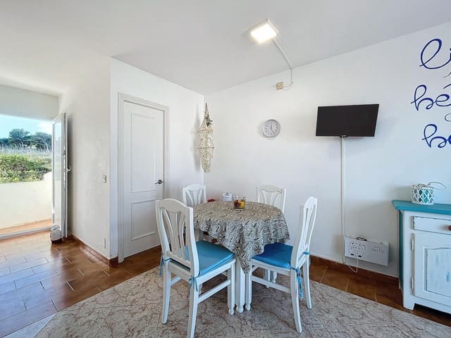 1 bedroom Apartment for sale in Arenal d'en Castell, Es Mercadal with pool - € 220,000 (Ref: 9470389)