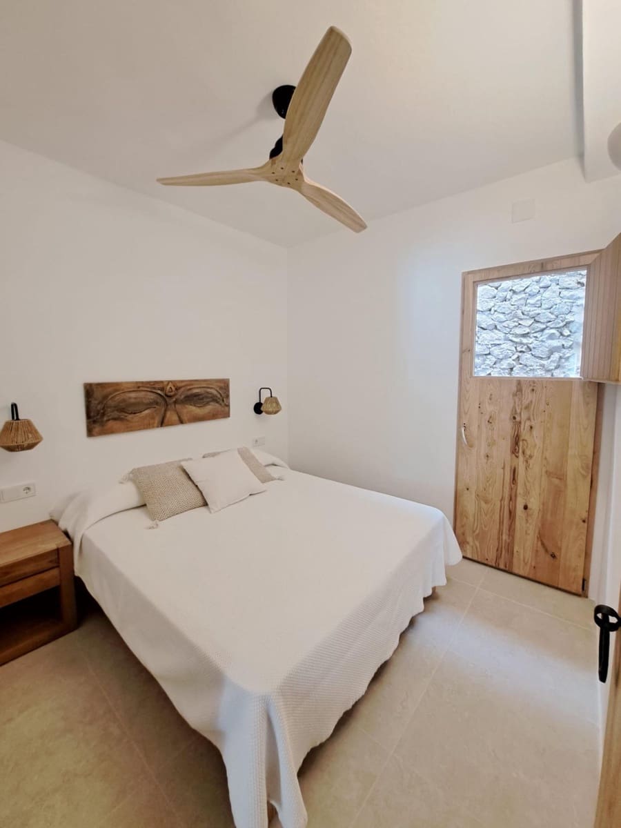 2 bedroom Apartment for sale in Es Mercadal - € 450,000 (Ref: 9486444)