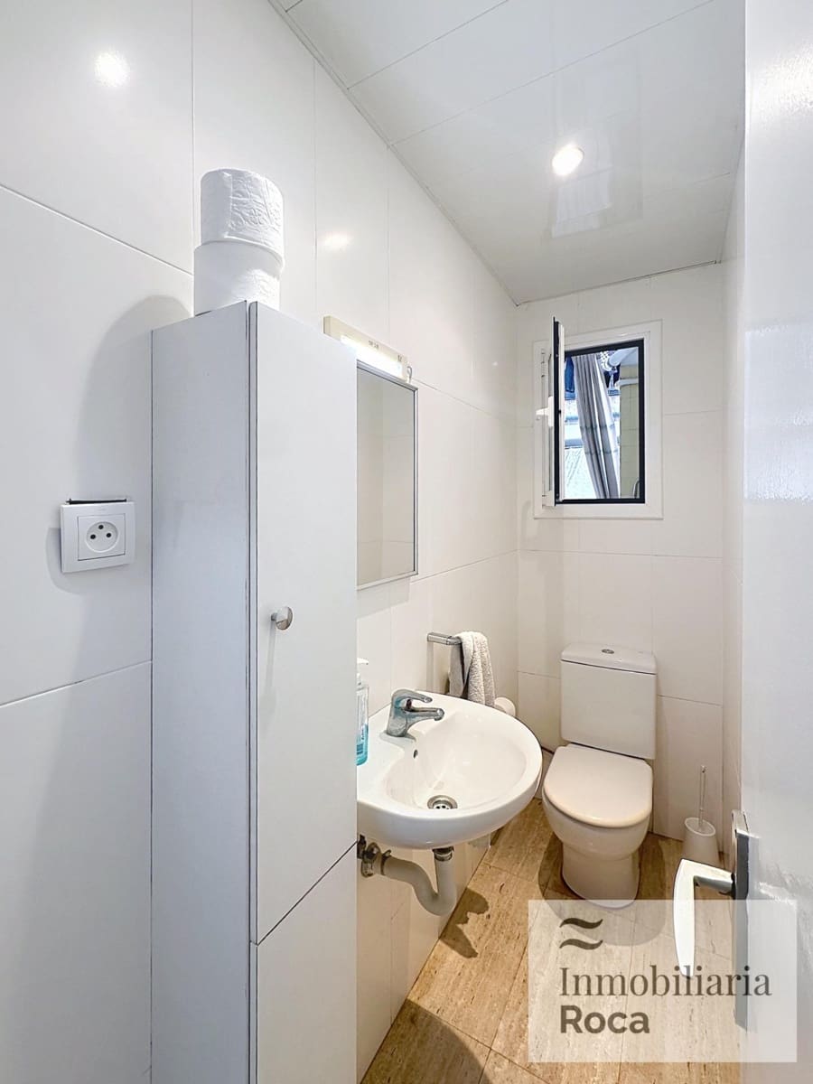 4 slaapkamer Appartement te koop in Barcelona stad - € 575.000 (Ref: 9714952)