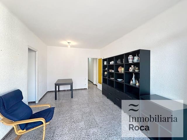 Apartamento de 4 habitaciones en El Camp de L'Arpa del Clot, Barcelona ciudad en venta - 575.000 € (Ref: 9714952)
