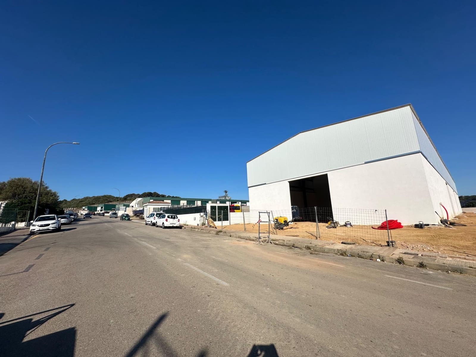 Business for rent in Es Mercadal with garage - € 2,500 (Ref: 9927425)