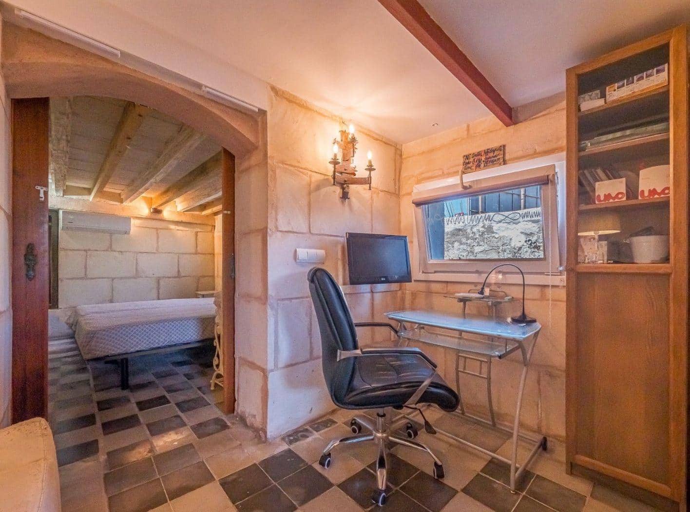 3 bedroom Townhouse for sale in Mahon / Mao with pool - € 850,000 (Ref: 9938215)