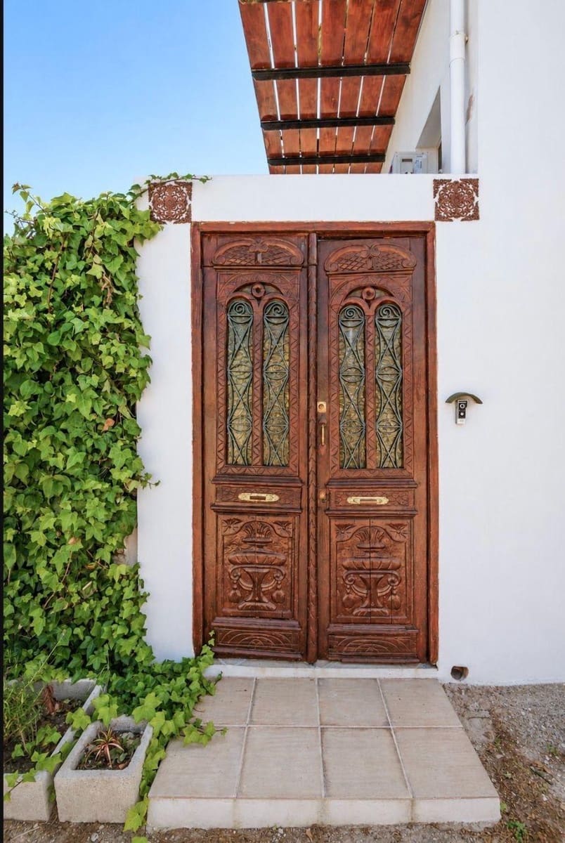 3 bedroom Townhouse for sale in Mahon / Mao with pool - € 850,000 (Ref: 9938215)
