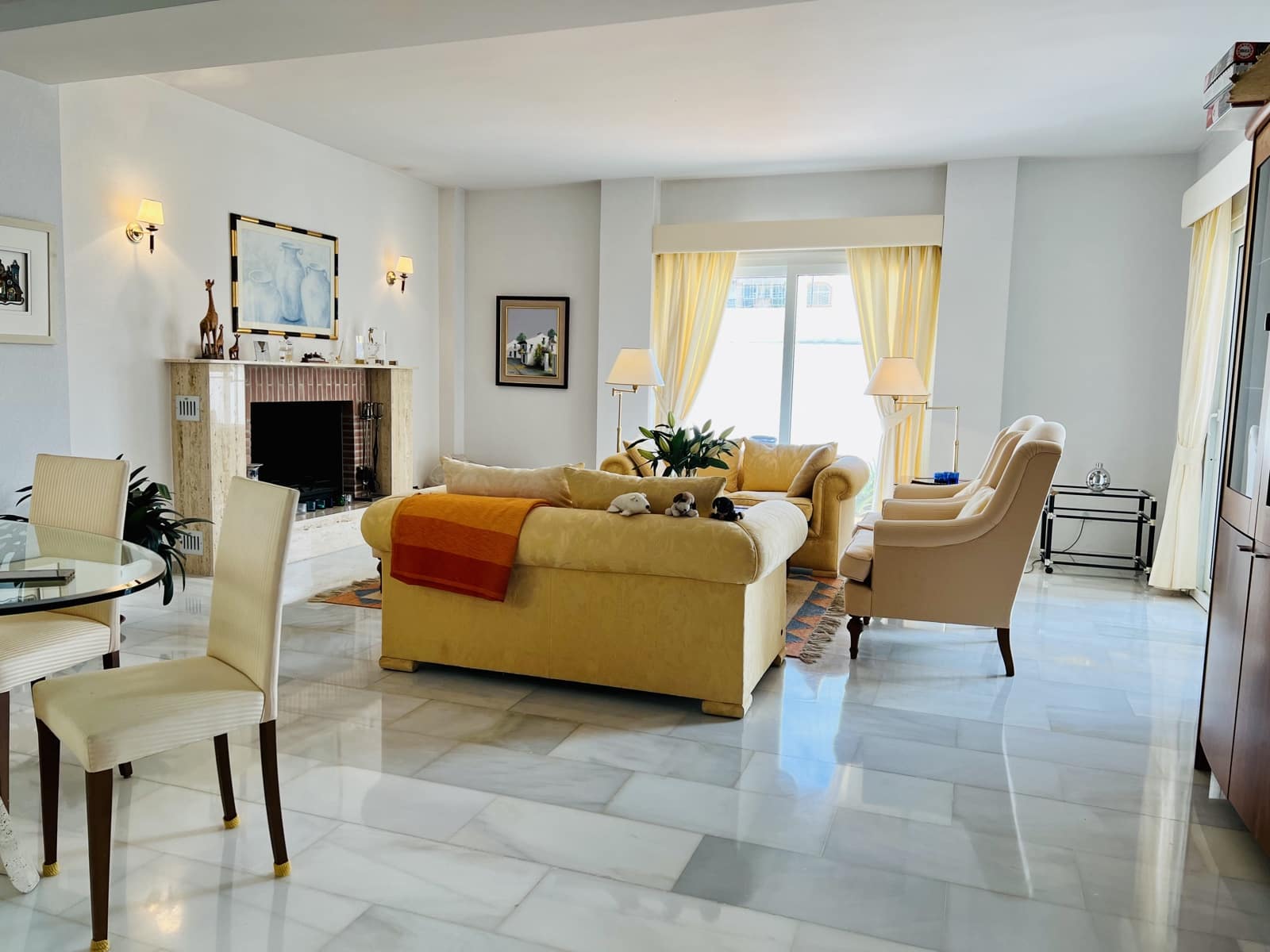 5 bedroom Townhouse for sale in Fuengirola with pool garage - € 829,000 (Ref: 6652995)