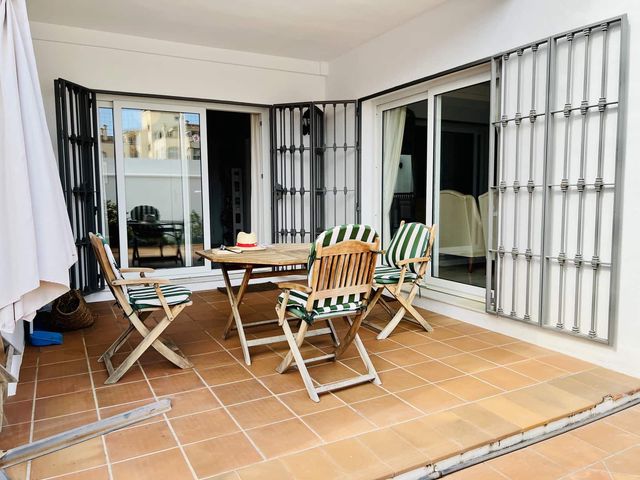 5 bedroom Townhouse for sale in Fuengirola with pool garage - € 829,000 (Ref: 6652995)