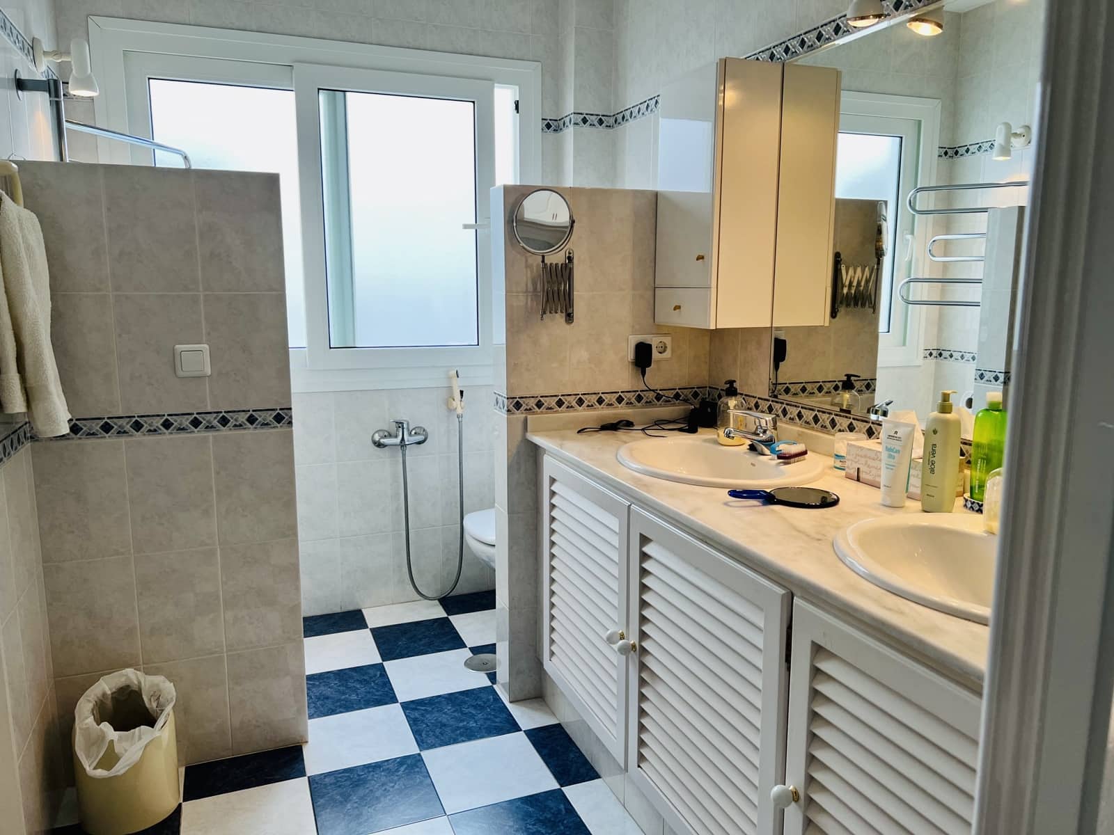 5 bedroom Townhouse for sale in Fuengirola with pool garage - € 829,000 (Ref: 6652995)