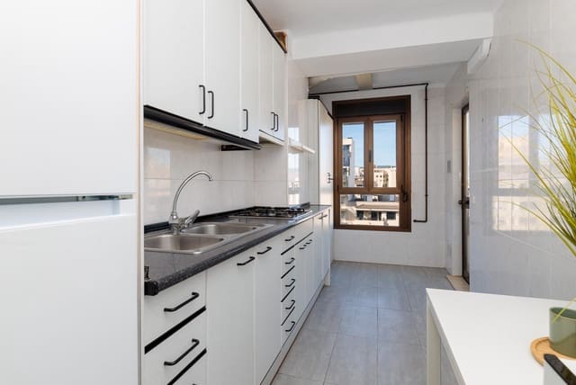 2 soverom Leilighet til salgs i Bons Aires, Palma de Mallorca med garasje - € 460 000 (Ref: 10183065)