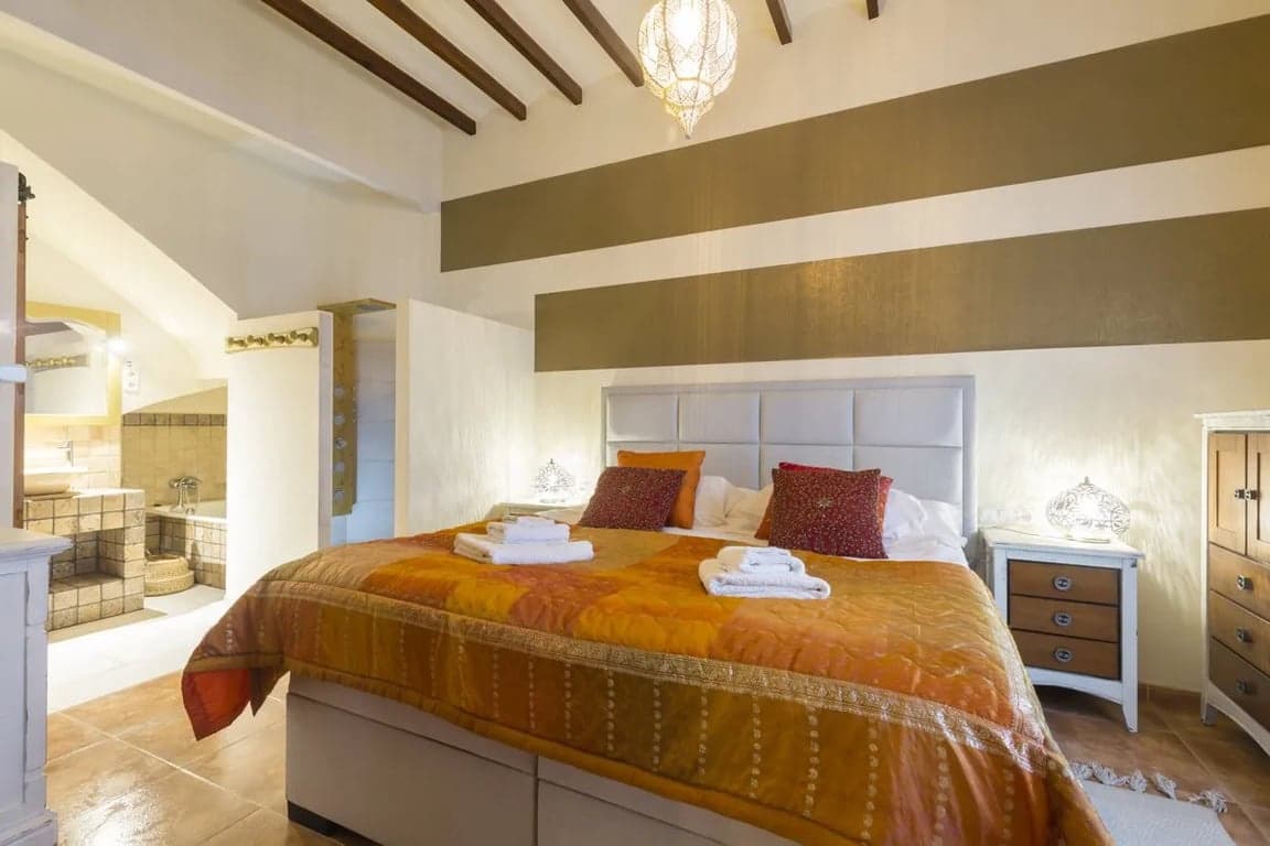 8 sypialnia Dom na sprzedaż w Jalon / Xalo z basenem - 1 500 000 € (Ref: 10062846)