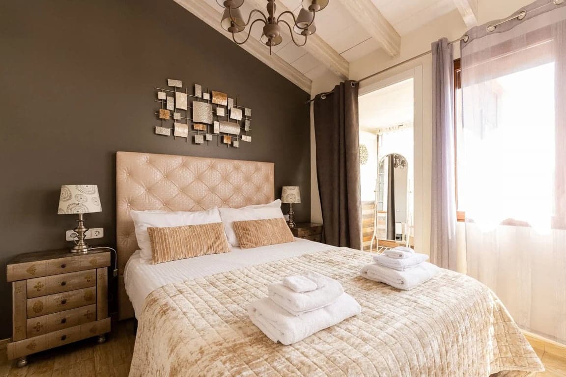 8 sypialnia Dom na sprzedaż w Jalon / Xalo z basenem - 1 500 000 € (Ref: 10062846)