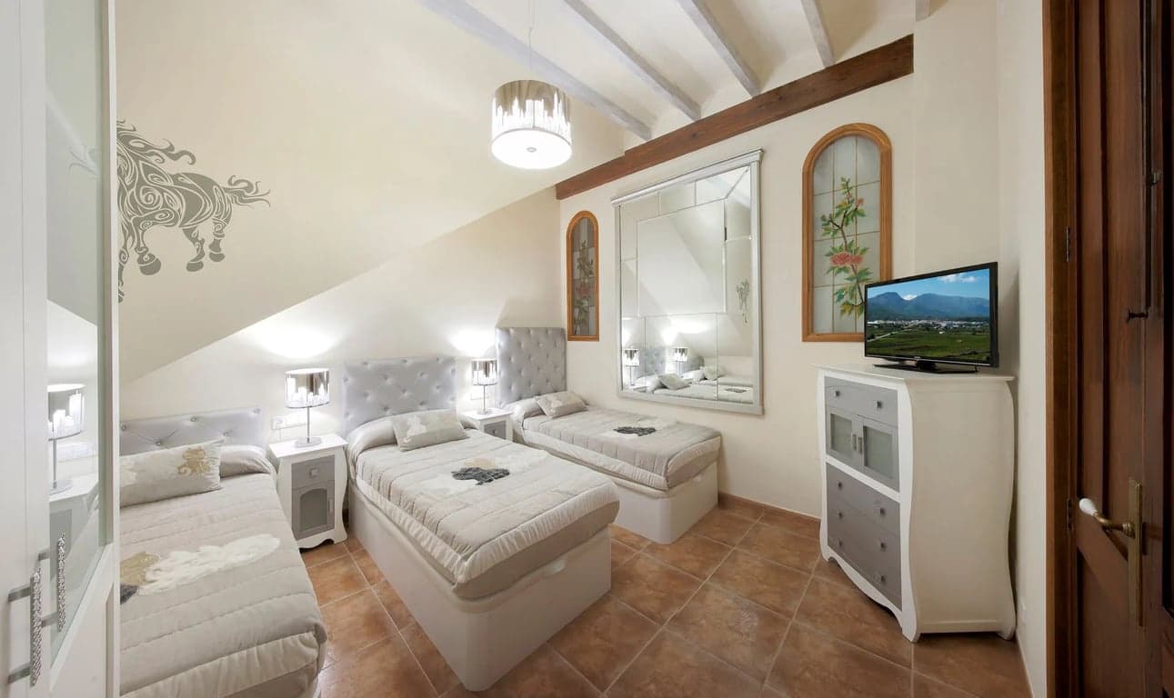8 sypialnia Dom na sprzedaż w Jalon / Xalo z basenem - 1 500 000 € (Ref: 10062846)