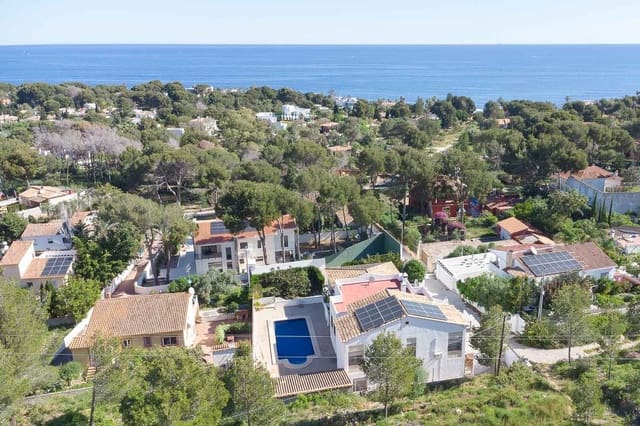 6 soverom Villa til salgs i Dénia med svømmebasseng garasje - € 1 060 000 (Ref: 10156148)