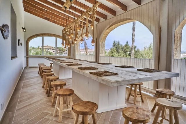 11 Zimmer Villa zu verkaufen in Javea / Xàbia - 2.400.000 € (Ref: 8567226)