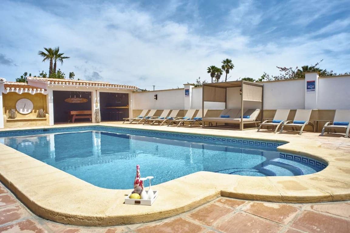 11 Zimmer Villa zu verkaufen in Javea / Xabia - 2.400.000 € (Ref: 8567226)