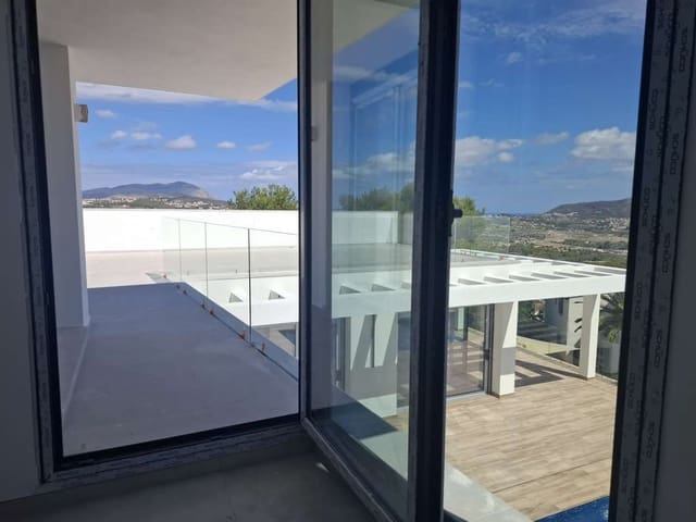 3 soveværelse Villa til salg i Teulada, Teulada-Moraira - € 2.250.000 (Ref: 8580792)