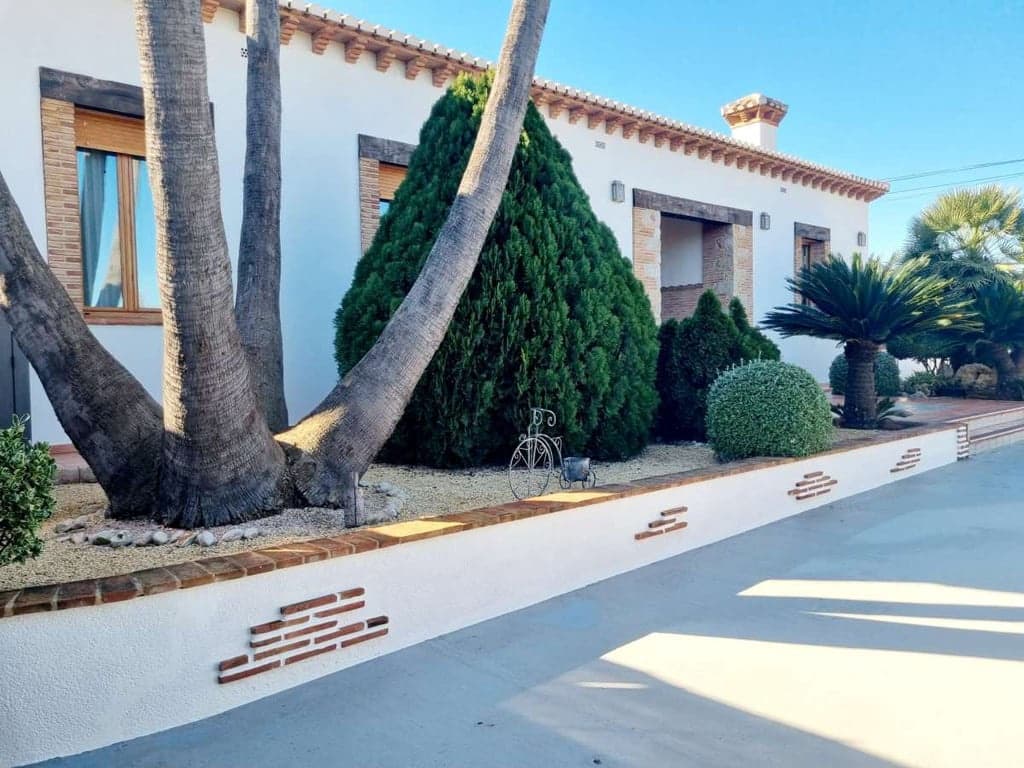 12 slaapkamer Villa te koop in Lliber met zwembad - € 1.500.000 (Ref: 8826323)